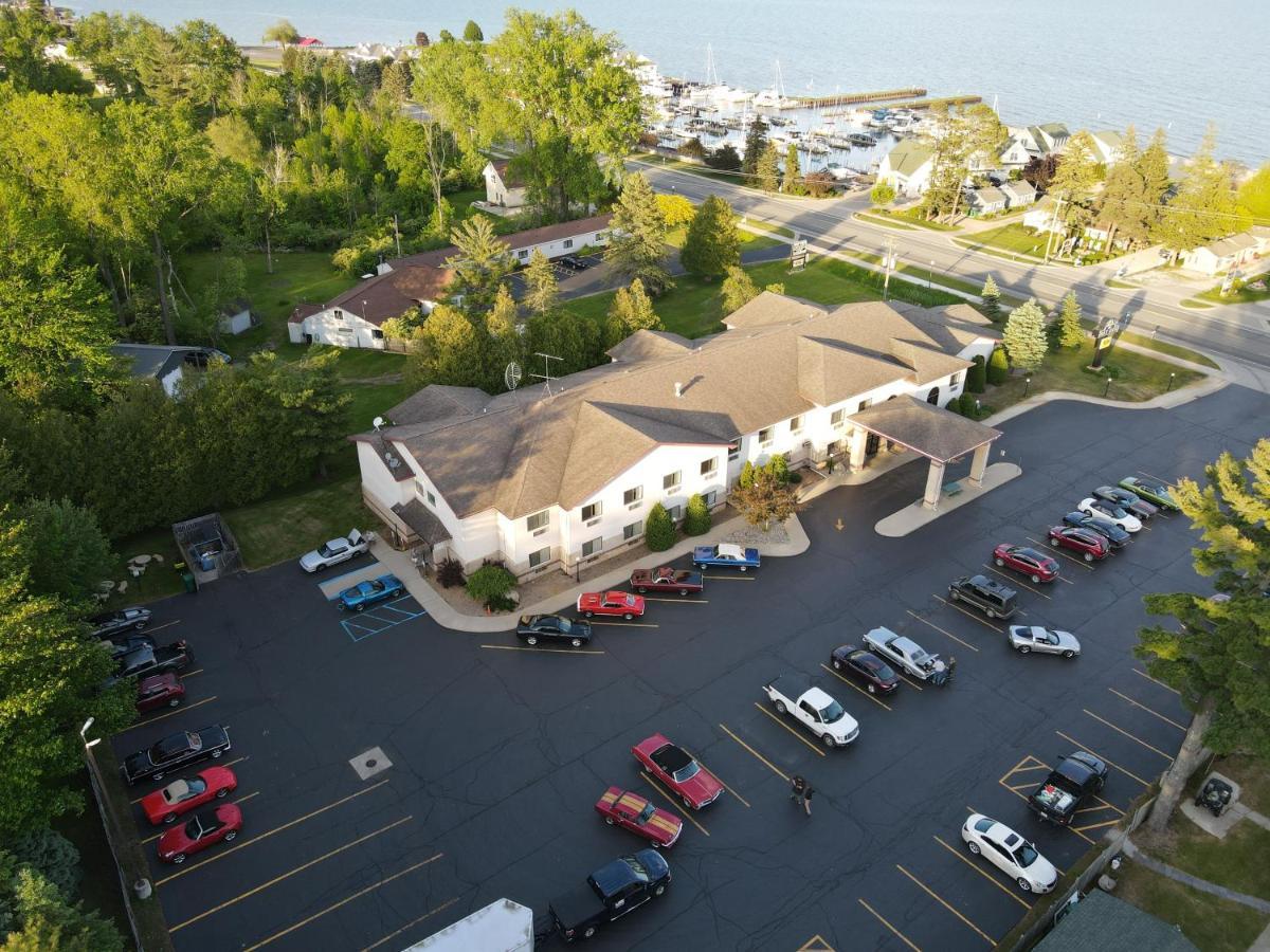 Bay Inn Tawas City Dış mekan fotoğraf